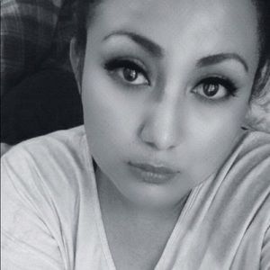 Meet your Posher, Juriem